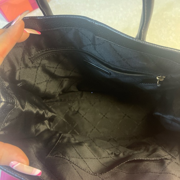 Michael Kors Black Pebbled Leather Bag - Picture 3 of 3